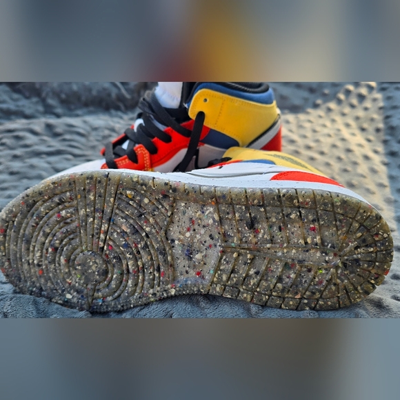 Kids Jordan 1 Mid Multi Color Canvas - Picture 3 of 4